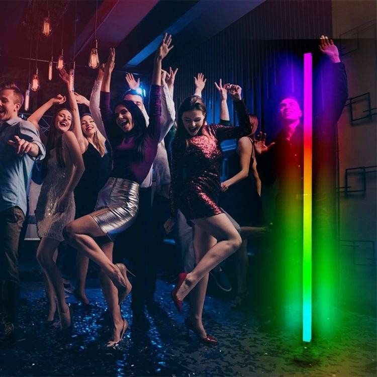 2024 대기 스마트 홈 라이트 RGB LED 바닥 램프 철 기반 및 원격 제어